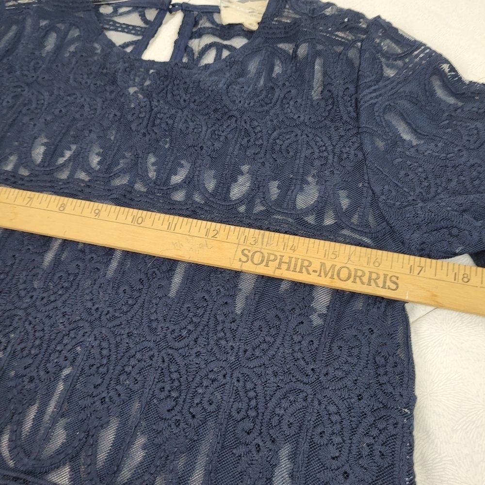 Anthropologie En Elle navy sheer lace top short sleeves crew neck fancy fairy 6 - Picture 7 of 8